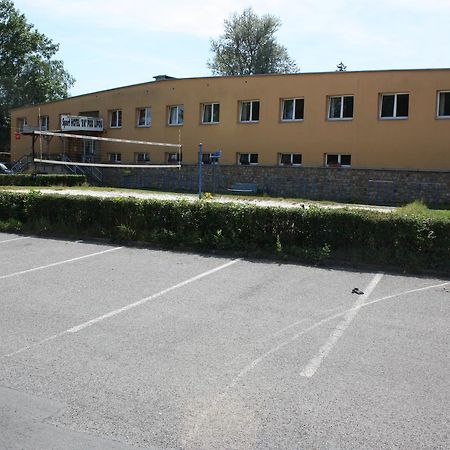 Sporthotel Bk Pod Lipou Roudnice nad Labem Exterior foto